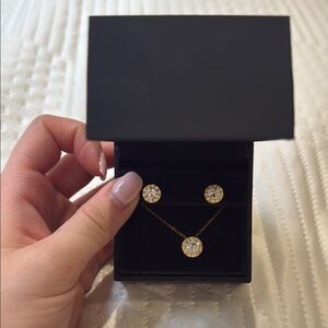 Elegant Gold and Silver Jewelry Set